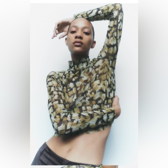 Zara PRINTED TULLE BLACK GREEN Cropped Top sheer SZ M - Picture 1 of 10
